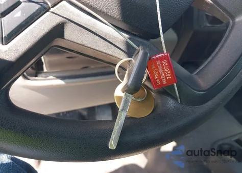 2018 Ford F-150 Xl из США, поврежденный, VIN 1FTMF1CB7JKE60748